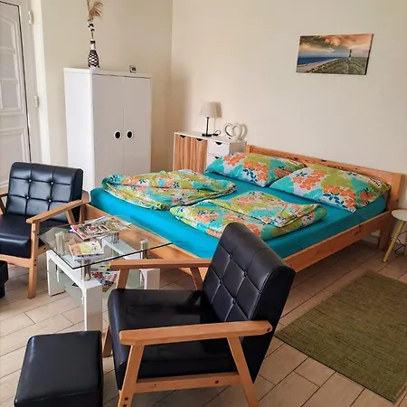 Fewo Mit Garten Nahe Kummerower Apartamento Neukalen